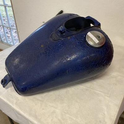 Бензобак 2003 Kawasaki Vulcan Vn800 без ключа лучшее предложение - Изображение 1 из 4