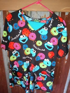 Womans XL scrub set Sesame Street - Picture 1 of 1