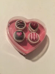 The White Barn Candle Truffle Bon Bons unparfümiertes Teelicht - Bild 1 von 4