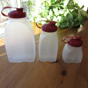 3 Rubbermaid Servin Saver 2 Qt - 1 Qt - 1 Pint Drink Bottles Containers Red Lids - Picture 1 of 16