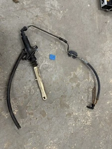 2004-2007 Volvo S60 S60R V70R Manual Transmission Clutch Slave Cylinder #3436EJ - Picture 1 of 9