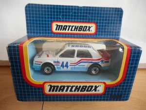 Matchbox Skoda 130LR in Weiß/Blau in Box - Bild 1 von 2