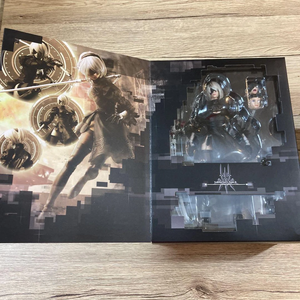 Square Enix Nier Automata Play Arts Kai Yorha Figure (XNIERZZZ60)