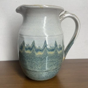 Ancien pichet Michele Dutcher 7 pouces gris vert - Photo 1/9