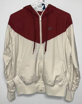 Quebra-vento Nike feminino grande - Imagem 1 de 3