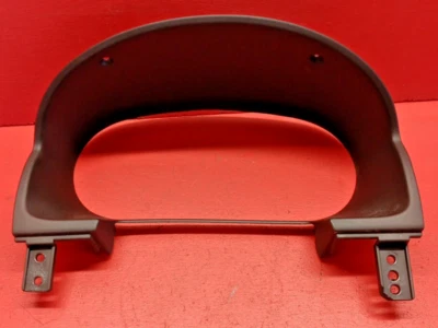 2005-2010 Chevrolet Cobalt Pontiac G5 Instrument Cluster Bezel 15274563 - Image 1 of 4