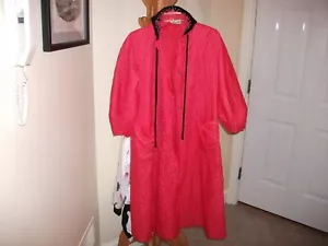 Vintage original Diana Dean original Quilted housecoat shimmering embellishments - Picture 1 of 9
