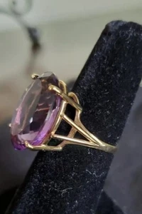 Estate 10K Gold Amethyst ART DECO RING Cocktail Oval Solitaire Sz 5 HUGE - Picture 1 of 12