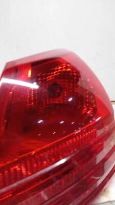 Conjunto de luz trasera derecha Nissan Rogue 2011 plateada OEM usada 509711 114 k millas Foto 1 de 4