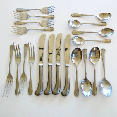 Oxford Hall Old Westbury 4 5-Piece Place Settings Stainless Flatware Korea - Image 1 of 4
