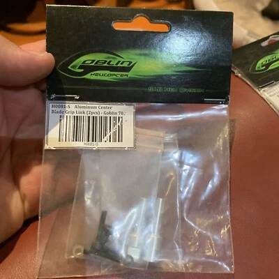 Aluminum Center Blade Grip Link (2pcs) - Goblin 700 [H0081-S] - Image 1 of 4