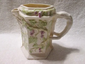 Belleek Weinkrug Bacchus Gott des Weinauslaufs 6. Mark um 1965 - Bild 1 von 9