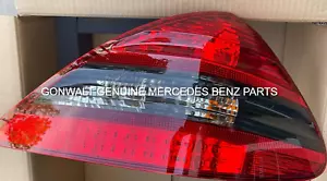 Mercedes-Benz SL63 SL500 SL550 SL55 AMG 2007-2012 Right Tail Light OE 2308201664 - Picture 1 of 4