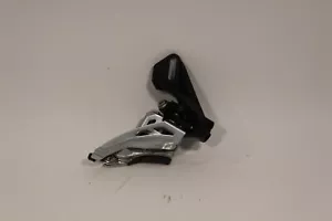 Shimano Deore FD-M617 Front Derailleur 10 X 2 Speed Side/Swing Flat Mount M617 - Picture 1 of 2