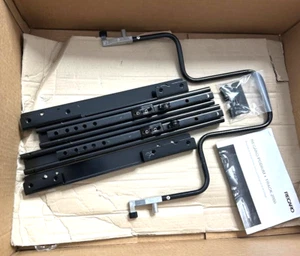 Recaro Podium Manual Track Slider Driver Side - Foto 1 di 4