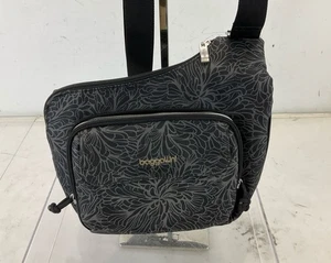 Baggallini Black Gray Printed Fabric Crossbody Bag - Picture 1 of 4
