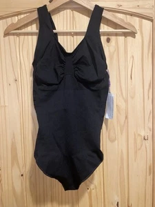 YITTY Nearly Naked Shapewear Thong Bodysuit 3X/4X Black NWT Lizzo Compression - Picture 1 of 8