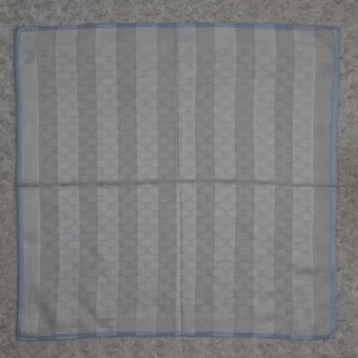 L832 CELINE Blanco Monograma Azul Algodón Bufanda Bufandas Bolsillo Cuadrado 18.5" X 19" Foto 1 de 4