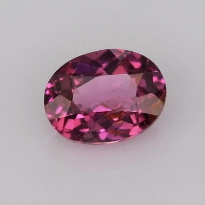 0.85 carat - Shimmering Purplish Pink Natural Malaya Garnet 221017 - Image 1 of 4