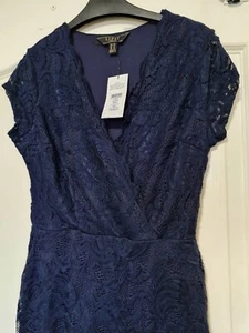 size 14 LIPSY Navy Blue lace Bodycon Occasion Dress, Knee Length, BNWT - Picture 1 of 7