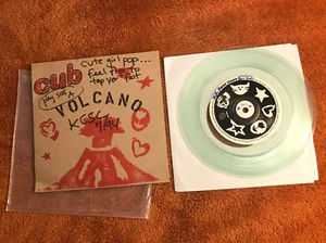 cub volcano 7" lime clear 45 rpm neko case beat happening indie 1994 your bed! - Imagen 1 de 4