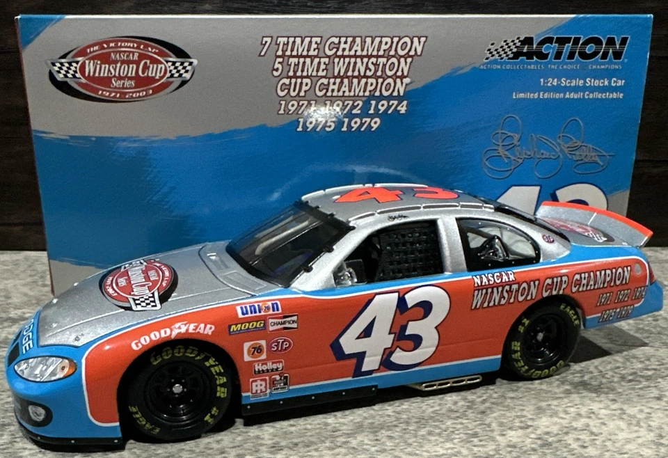Richard Petty #43 STP Winston Cup Victory Lap 2003 1/24 acción Nascar diecast Foto 1 de 4