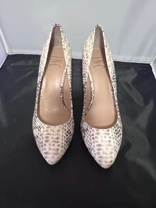 Zapatos de tacón alto con estampado de piel de serpiente INC International Concepts para mujer 6M - Imagen 1 de 5