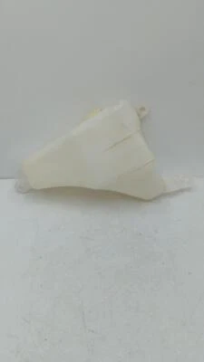 07-09 Toyota Fj Cruiser Coolant Recovery Bottle *No Lid* 131K KMS - Image 1 of 3