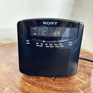 Sony ICF-C150 Vintage Alarm Clock Black - Picture 1 of 10