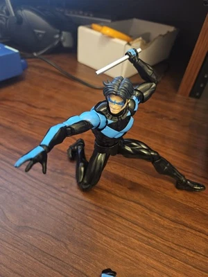 MAFEX Nightwing Batman: Hush No.175 Incomplete - Image 1 of 4