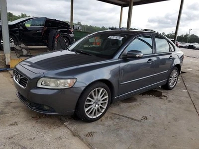 Used Hood fits: 2011 Volvo 40 SERIES 5 cylinder Grade A Foto 1 de 4