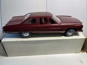 Boxed 1975 Chevrolet Caprice Dealer PROMO 1/25 Car In Original Box Medium Red! - Picture 1 of 6