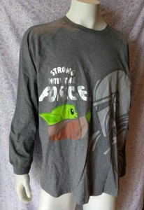 ¡NUEVO EN CAJA! Juego de pijama Grogu and Din Djarin para adultos - Star Wars: The Mandalorian XL - Imagen 1 de 5