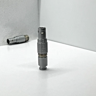 LEMO FGG.0B.304.CLAD56Z - 4 Position Circular Connector Plug, Male Solder Pins - Image 1 of 4