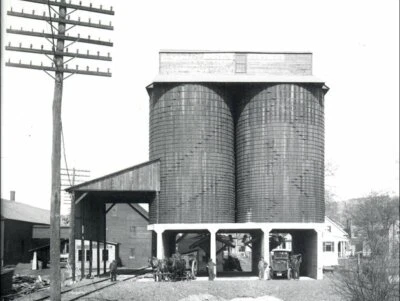 Coal Storage Tower Silos - Giffin Coal Co in Keene New Hampshire - Z Scale 1:220 - Image 1 of 4