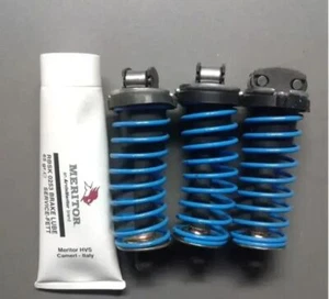 IVECO 7980407 BRAKE PARTS SET - Picture 1 of 1