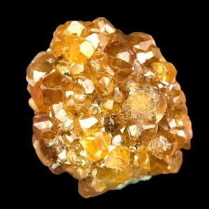 Natural Gorgeous Luster 30.75 Carat's Spessartine Garnet Crystal, Specimen - Picture 1 of 6