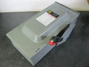 Interruptor de seguridad de desconexión fusible Square D H362RB 3 polos 60 amperios 600 V NEMA 3R, F05 - Imagen 1 de 4