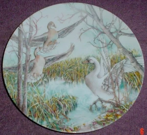 Grande Copenhagen Fine Porcelain UGLY DUCKLING KOM MED OS - Picture 1 of 3