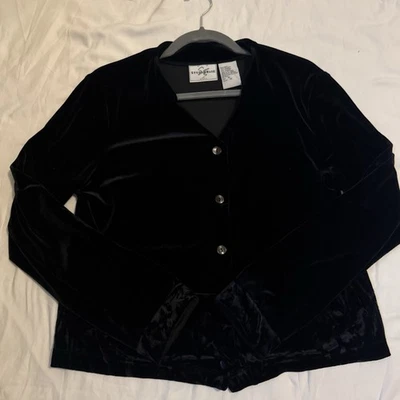 Chaqueta para mujer Studio Ease de terciopelo negro Foto 1 de 4