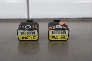 2003-2004 Hummer H2 Pair of LH&RH Front Bumper Sensors OEM - Picture 1 of 11