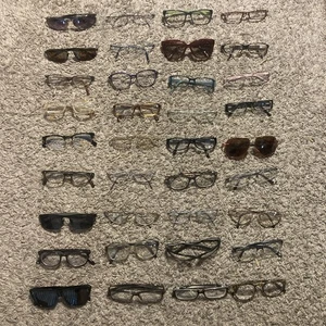 Lot 36 Eyeglass Frames Mixed Lot Ray Ban, Vogue, Giorgio Armani, Ralph Lauren - Picture 1 of 5