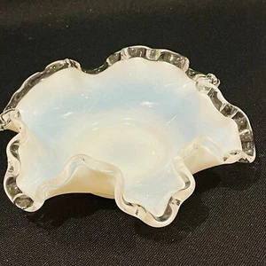 6" Fenton Silvercrest White Glass Clear Ruffled Edge Bowl Dish - Bild 1 von 8