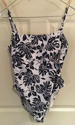 Traje de baño de una pieza Nautica talla 14 XL blanco y negro con estampado floral tropical de hojas Foto 1 de 4