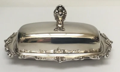 Plato de mantequilla cubierto con plato de plata Lunt Eloquence E-50 Foto 1 de 4