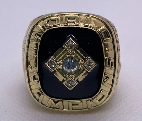 1967 St Louis Cardinals Bob Gibson World Series Ring  Size 11 Cover