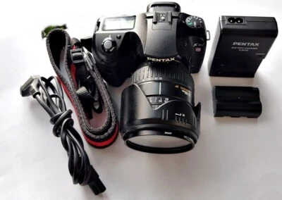 Pentax K10D 10.2MP DSLR Camera Black w/Sigma 28-200mm f3.5-5.6 Lens Kit [Exc++] - Image 1 of 4