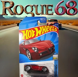 Hot Wheels Alfa Romeo 8C Competizione, rot, 2022 Factory Fresh, neuwertig auf Karte - Bild 1 von 3