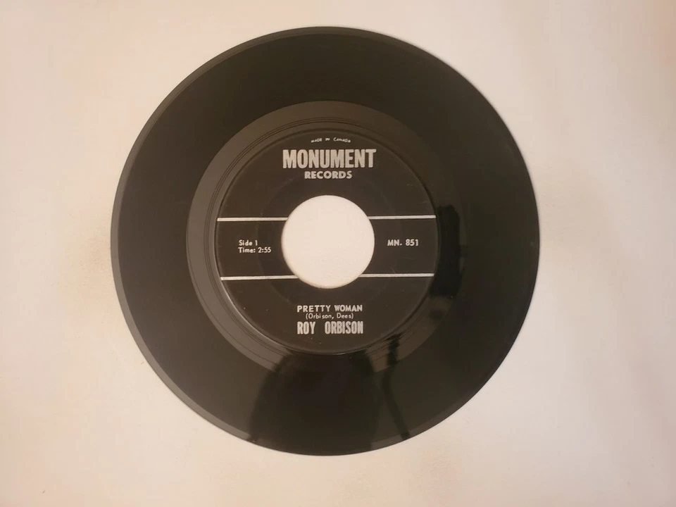 Roy Orbison - Pretty Woman / Yo Te Amo Marie (Vinyl Record) - Image 1 of 2