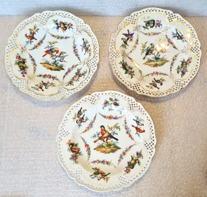 3 antike KPM Royal Porzellan Manufaktur Teller - Vögel & Blumen - Bild 1 von 24